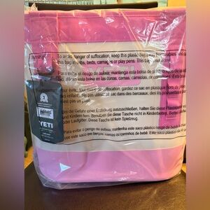 YETI Aspen / Wildflower / Power Pink 20 Camino Carryall ALPENGLOW COLLECTION